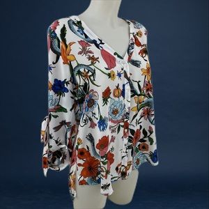 Belle Sky insect floral blouse